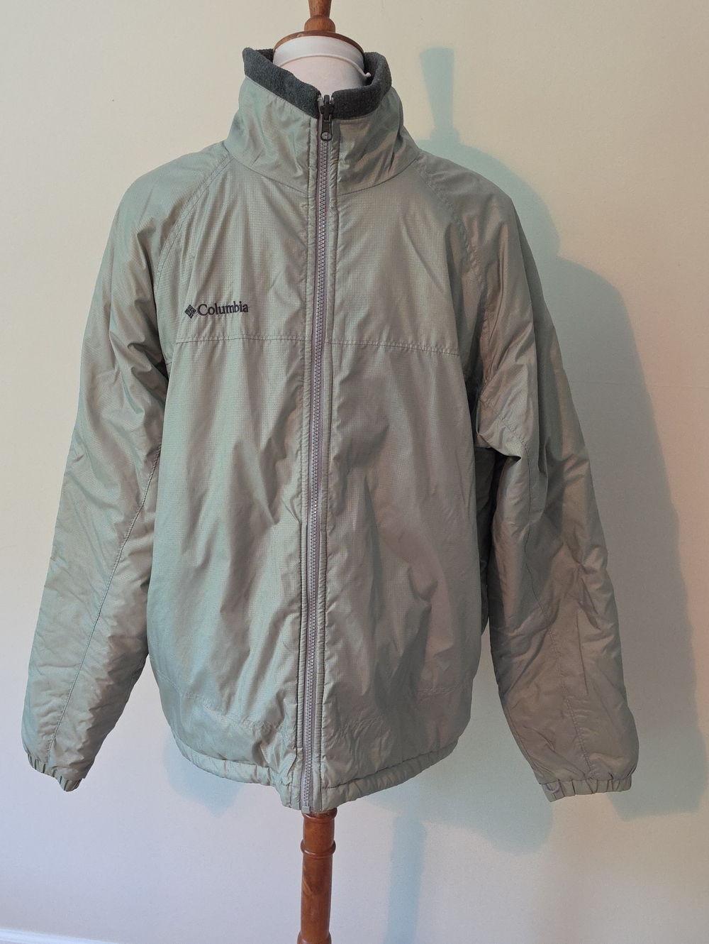 Columbia  Gray Fall Winter Jacket